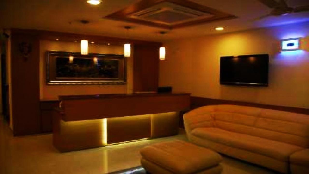Budget Hotel Khammam Exterior photo